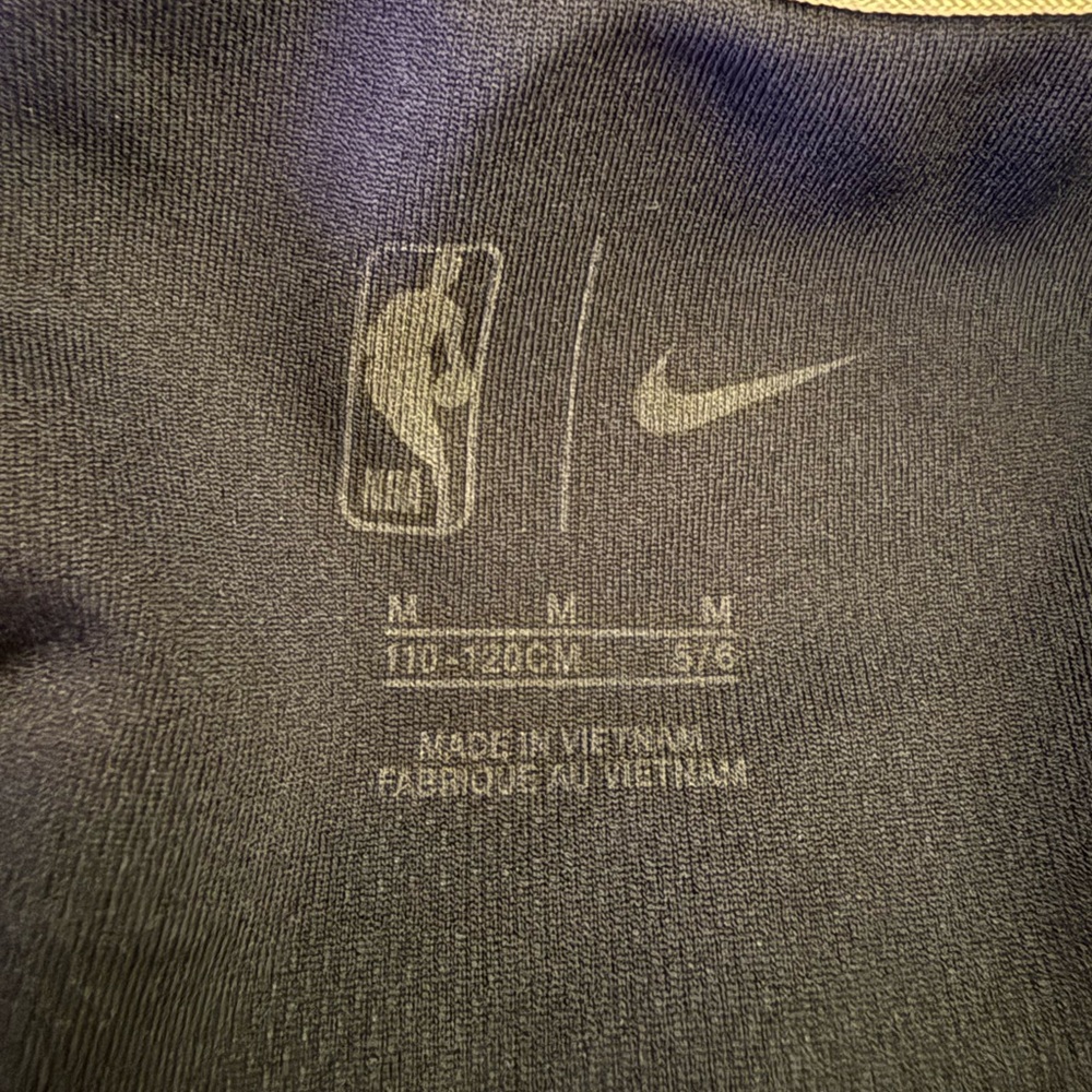 NBA | Nike Youth Grizzlies Jersey, Ja Morant - Picture 4 of 4